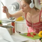 Czy dieta fleksitariańska sprawdzi się u osób aktywnych pracujących zdalnie?