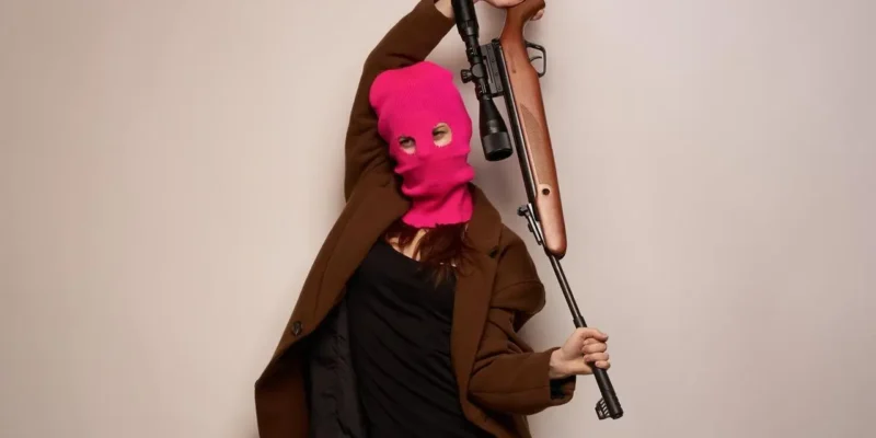 Najlepsze adaptacje książek o modzie na duży ekran – ranking 2025