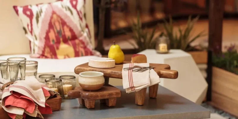 Najlepsze seriale lifestyle’owe na relaks po pracy – TOP 7 rekomendacji