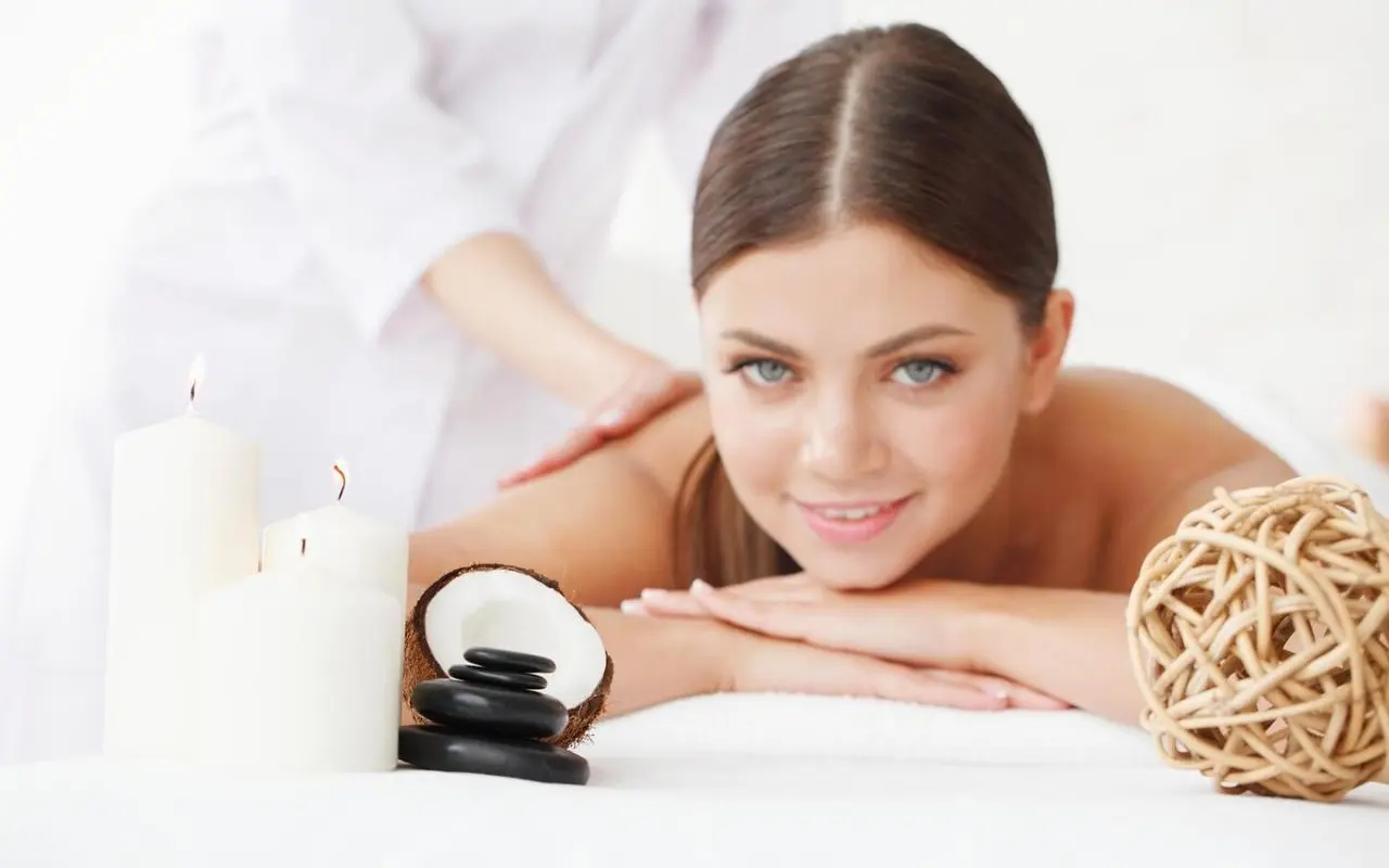 Spa domowe: jak wykonać profesjonalny rytuał pielęgnacyjny w łazience?